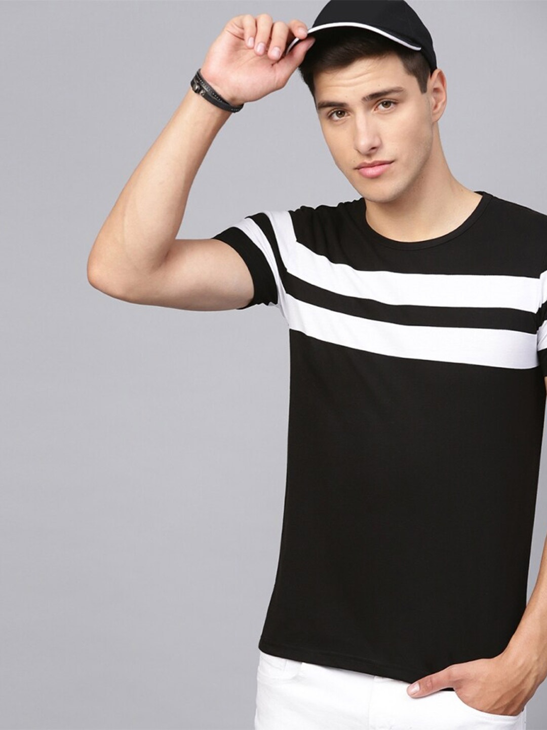 

Eyebogler Striped Round Neck Cotton T-shirt, Black