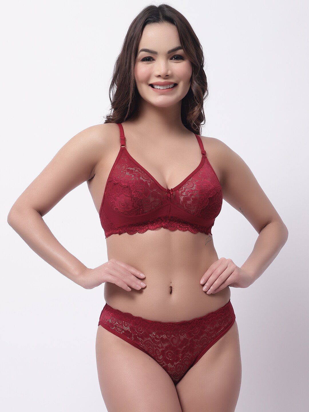 

GRACIT Self-Design Non Padded Mid-Rise Laced Lingerie Set, Maroon