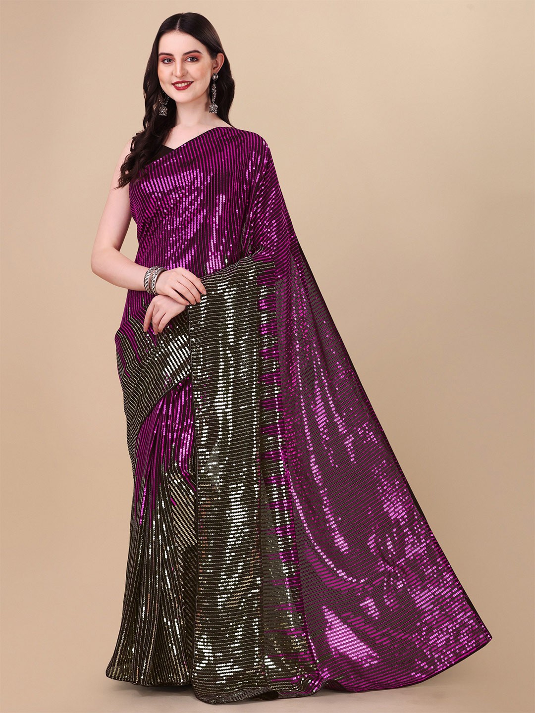 

Nimidiya Embellished Sequinned Georgette Saree, Pink