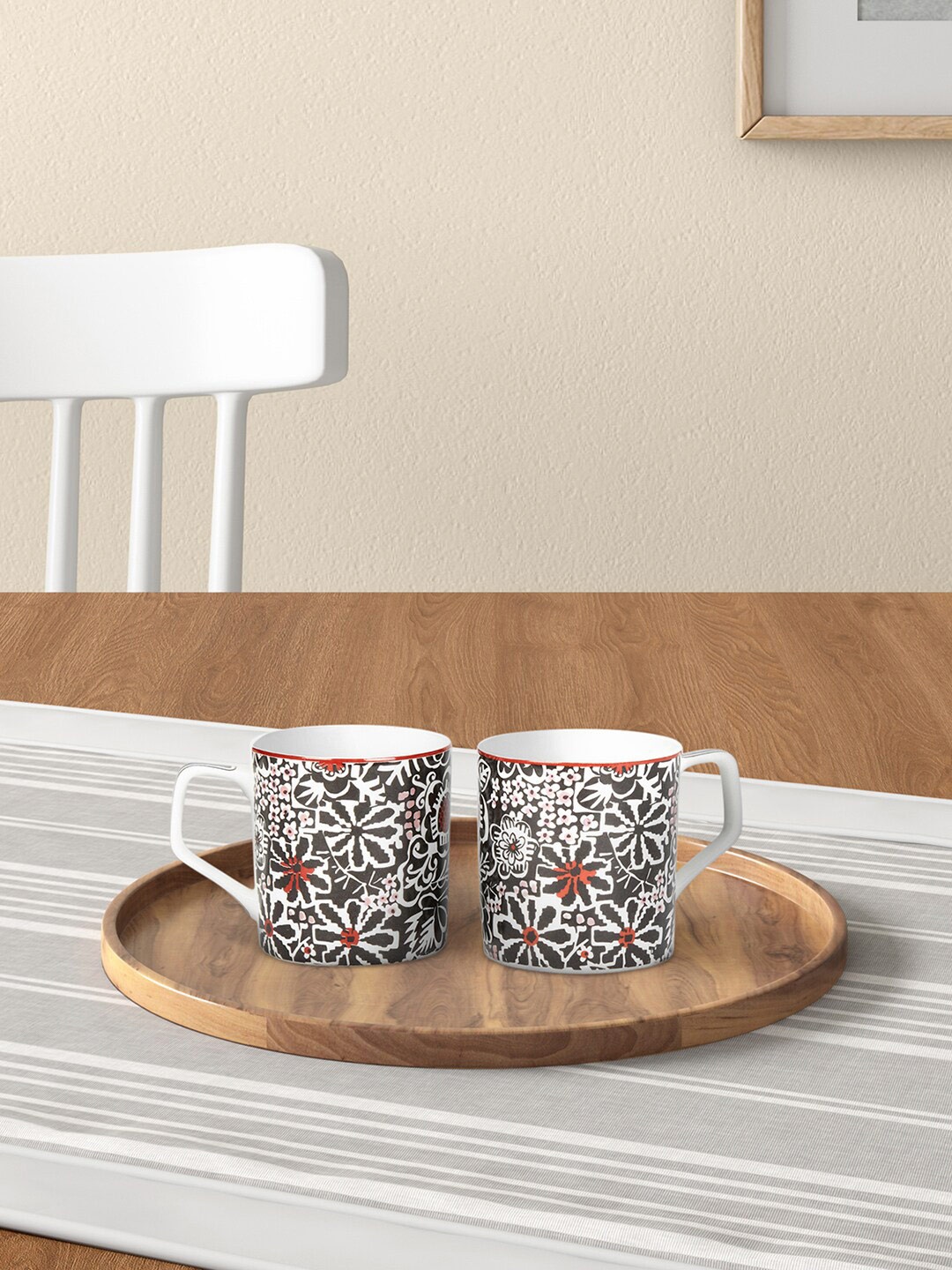 

Living scapes by Pantaloons White & Black 2 Pieces Printed Bone China Glossy Mugs