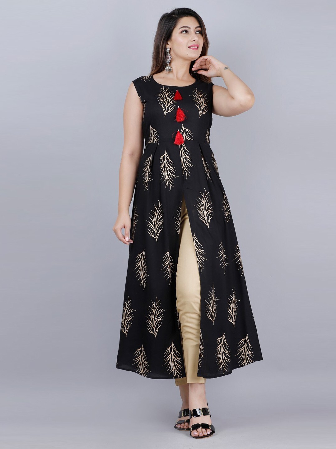 

VASANT APPAREL Floral Printed High Slit Liva A-Line Kurta, Black