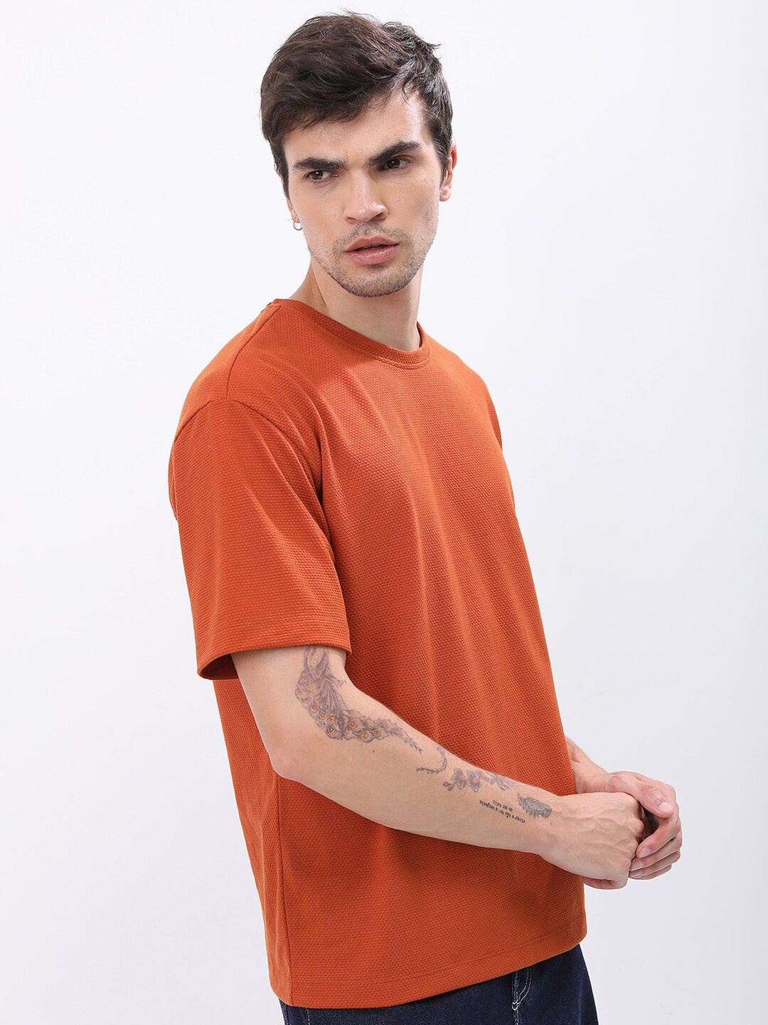 

HIGHLANDER Men Popcorn Structured Oversized T-shirt, Rust