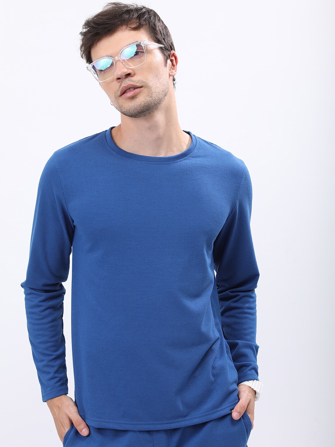 

HIGHLANDER Men Popcorn Structured Slim Fit T-shirt, Blue
