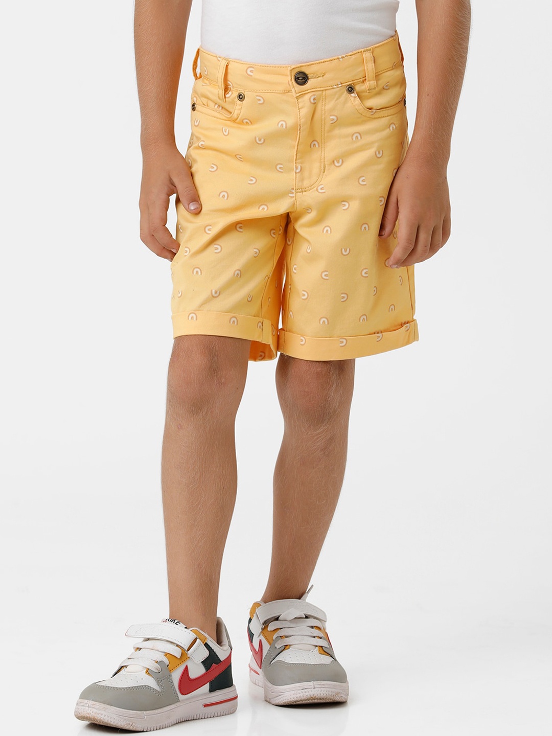 

KATE & OSCAR Boys Conversational Printed Cotton Regular Shorts, Yellow