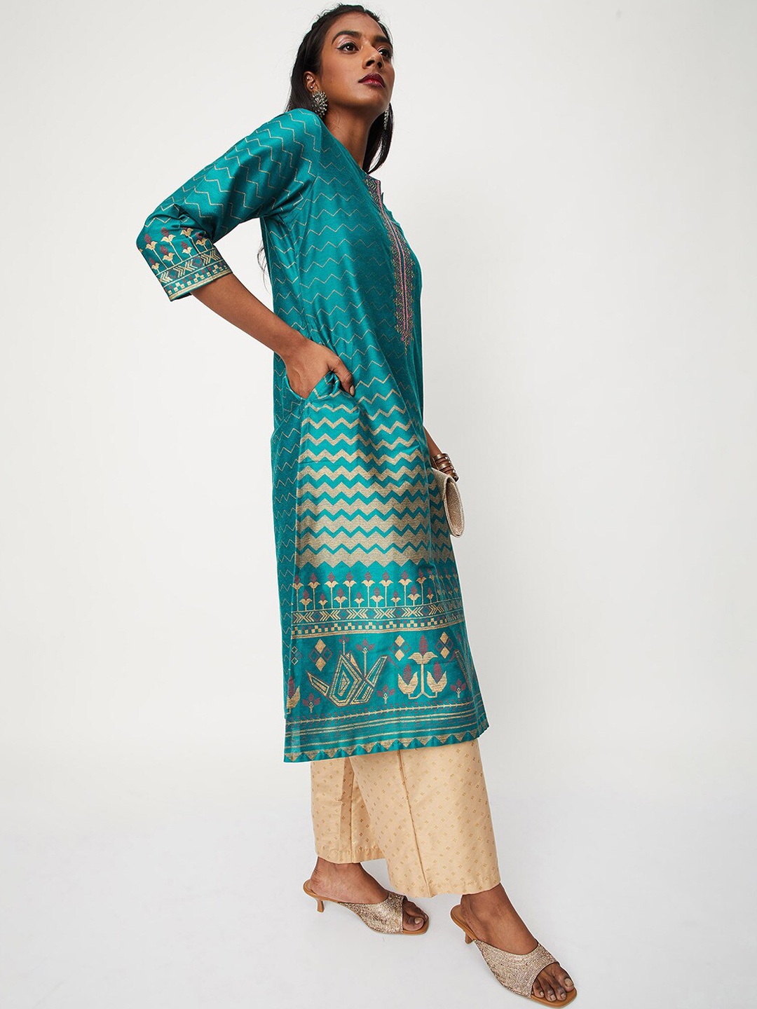 

max Ethnic Motifs Printed Thread Work Kurta, Turquoise blue
