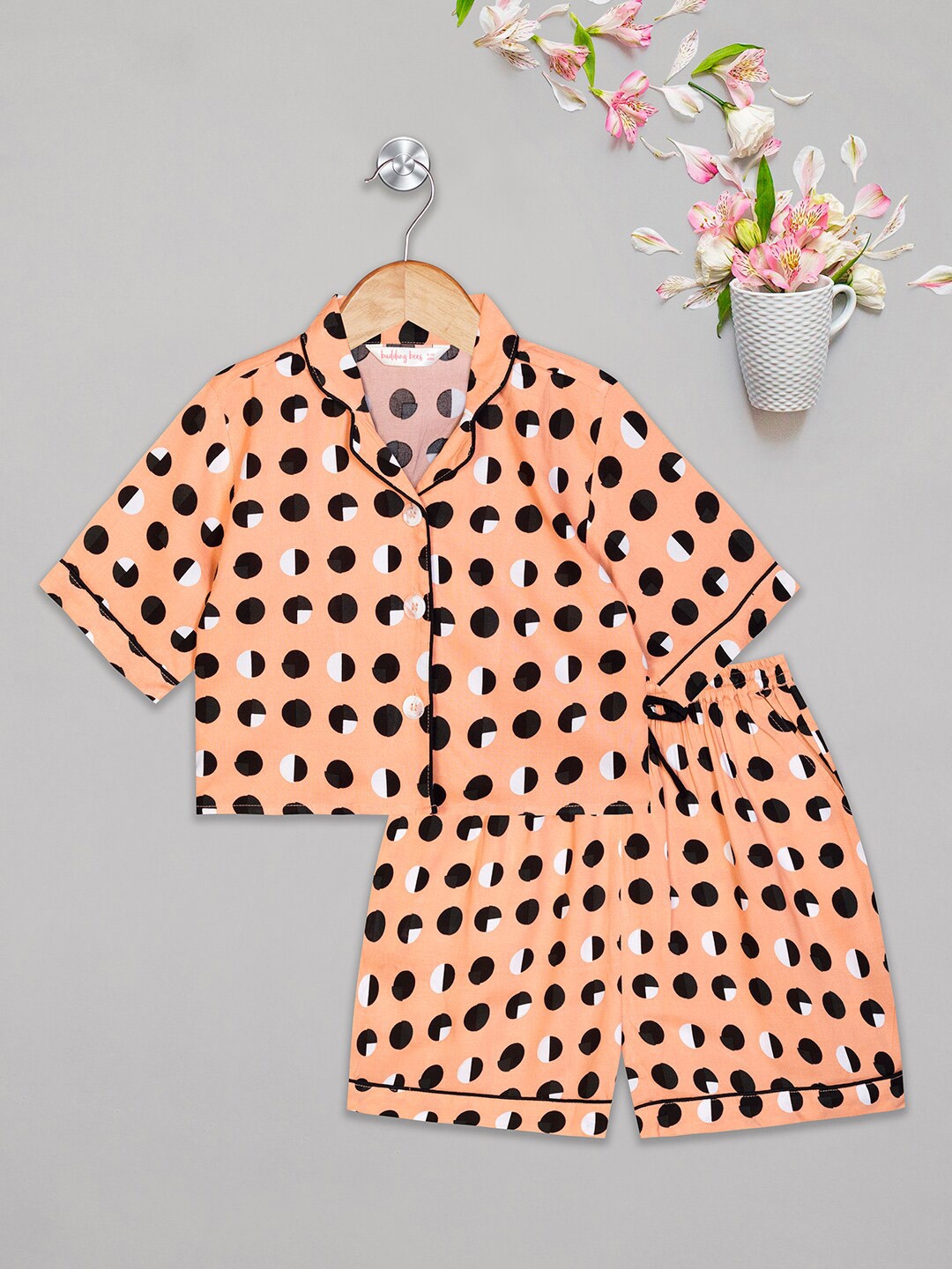 

Budding Bees Girls Polka Dots Printed Night Suit, Peach