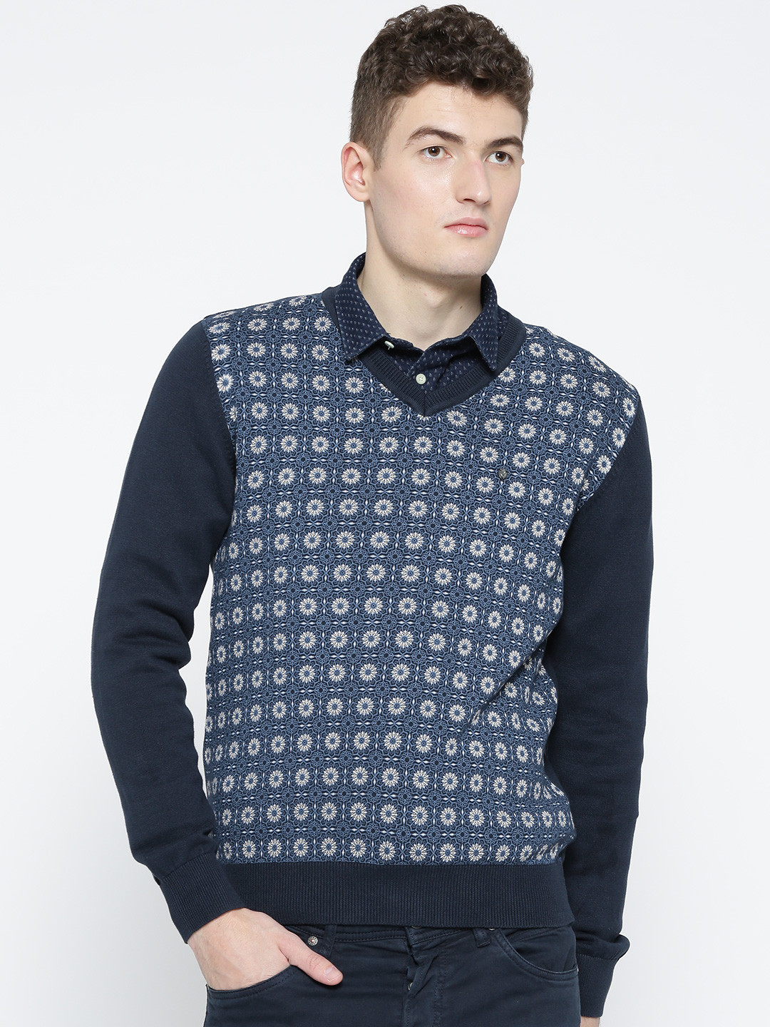 

Blackberrys Men Blue & Off-White Printed Pullover