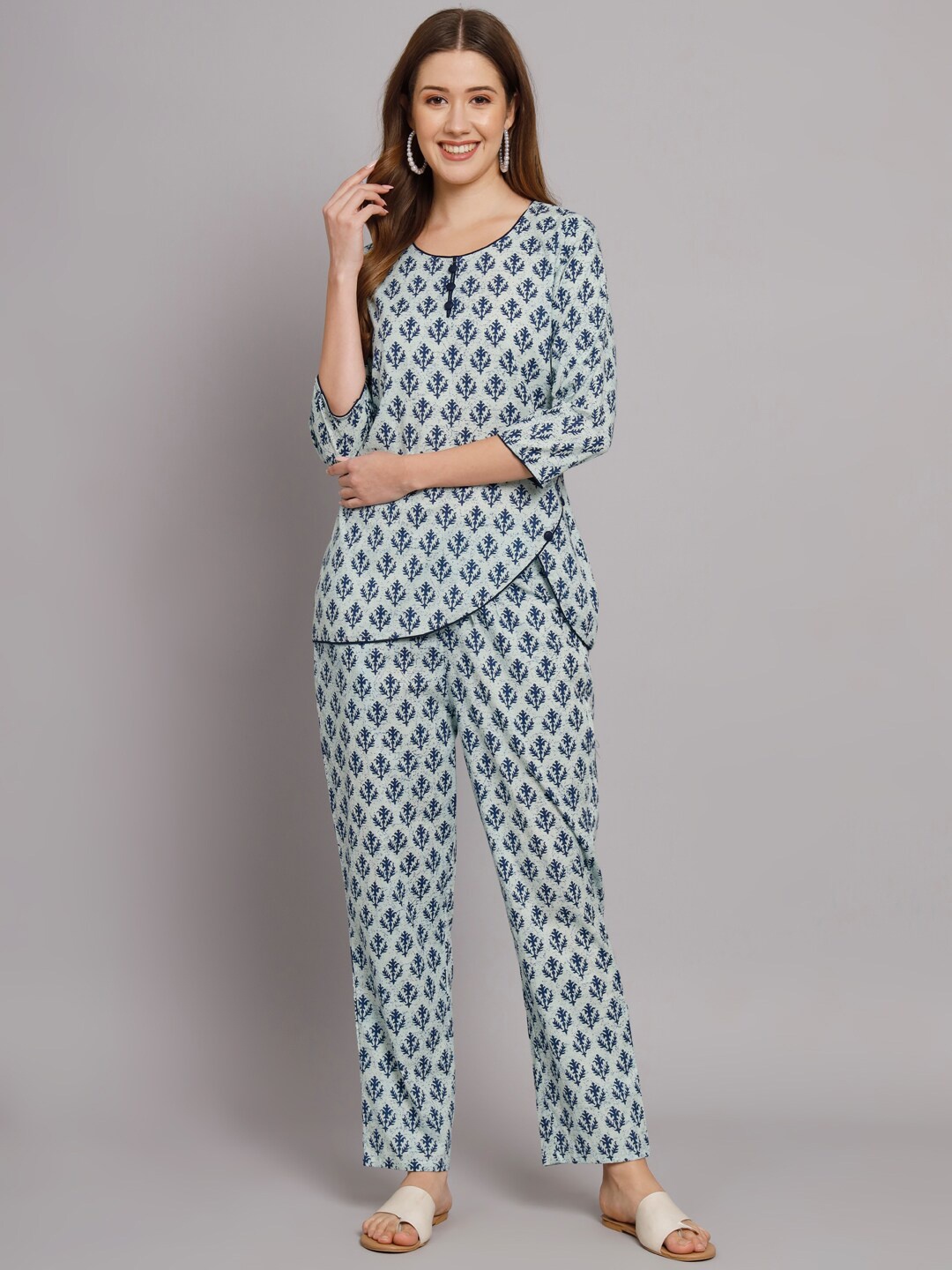 

Vastralay Printed Pure Cotton Top & Trousers, Blue