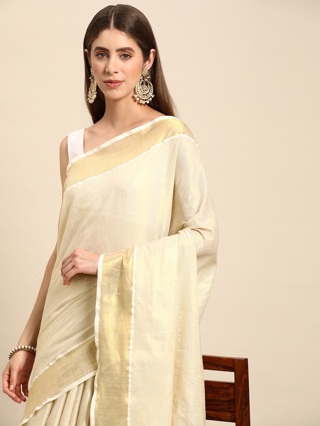 

Thara Sarees Tissue Kasavu Saree, Gold