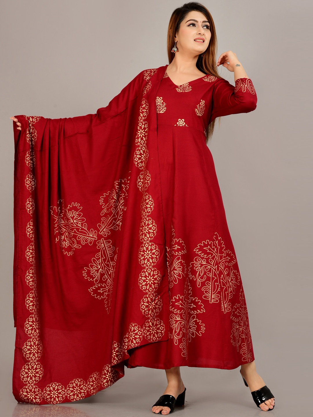 

SkyaSia Ethnic Motifs Printed Ethnic Dress With Dupatta, Maroon