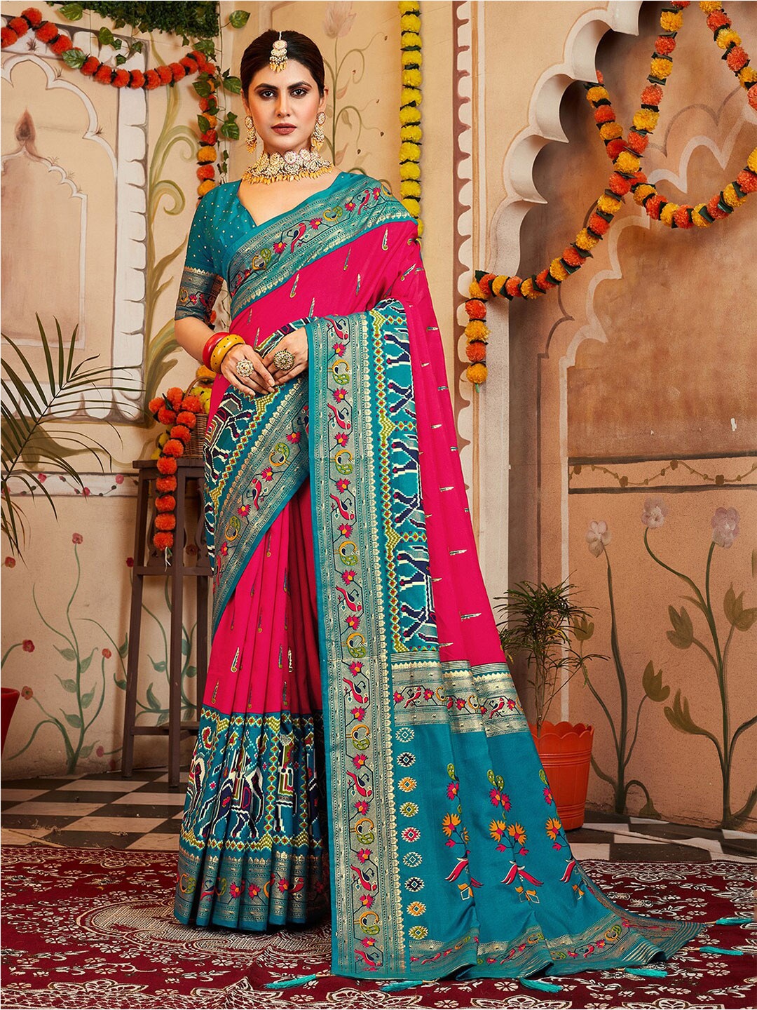 

Anouk Ethnic Motif Woven Design Zari Patola Saree, Pink