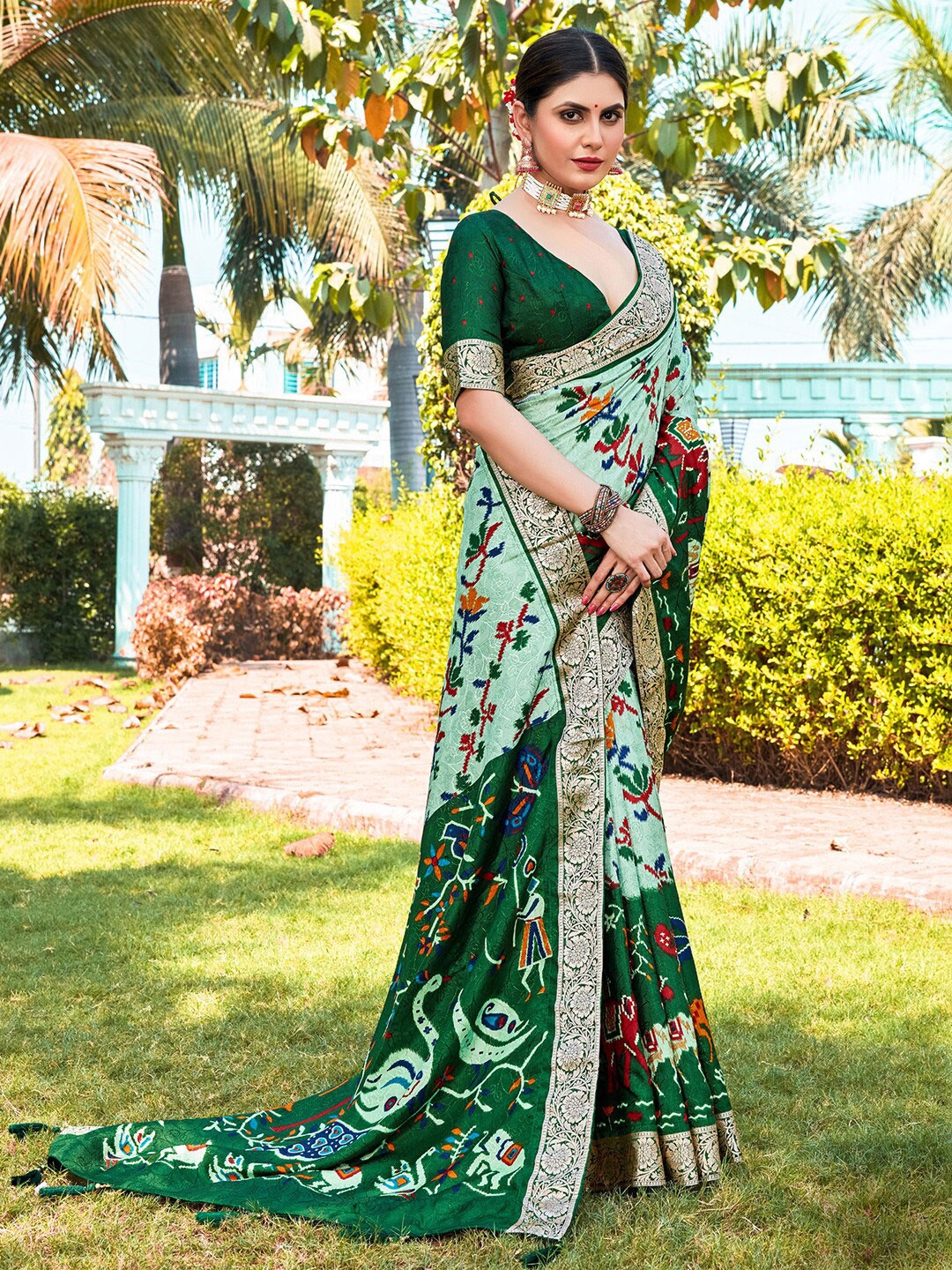 

Anouk Ethnic Motifs Woven Design Zari Pochampally Saree, Green