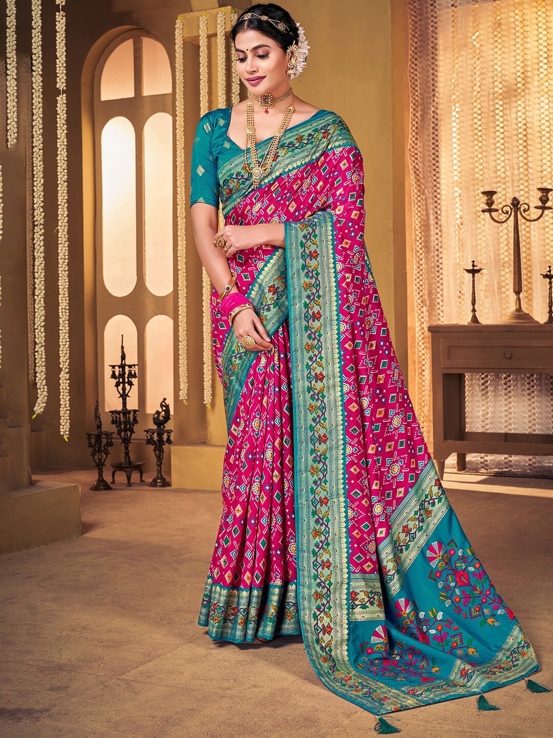 

Anouk Ethnic Motifs Woven Design Zari Patola Saree, Pink