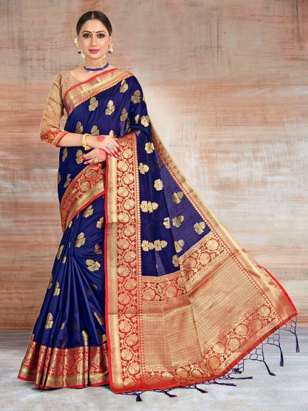 

Vardha Woven Design Zari Art Silk Banarasi Saree, Navy blue