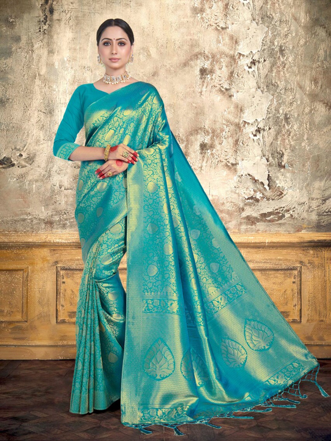 

Vardha Woven Design Zari Art Silk Kanjeevaram Saree, Teal