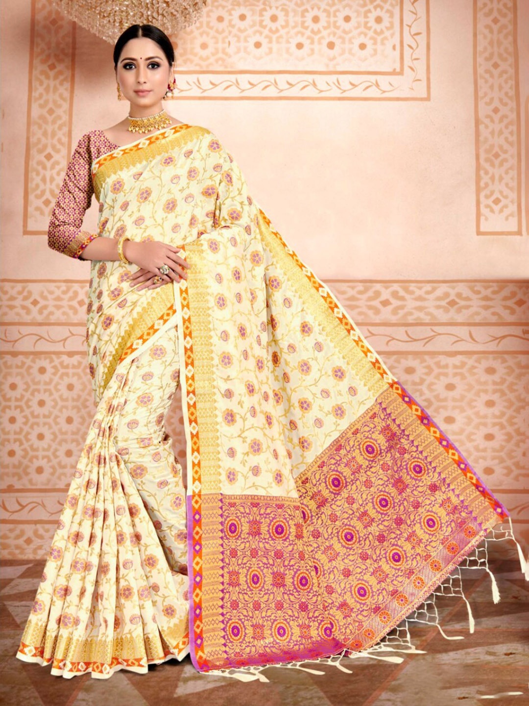 

Vardha White & Pink Woven Design Zari Art Silk Banarasi Saree