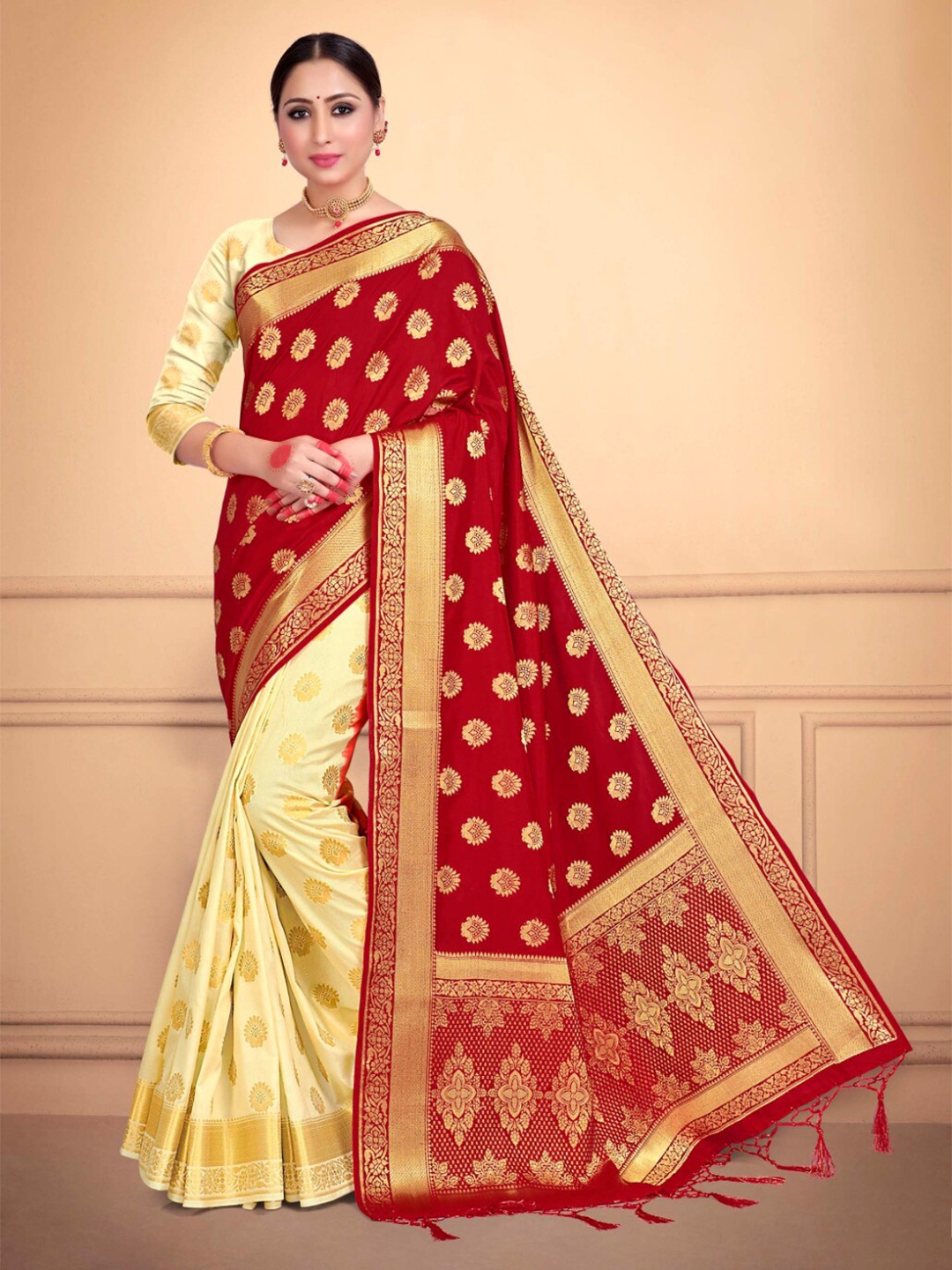 

Vardha Ethnic Motifs Woven Design Zari Art Silk Banarasi Saree, Red