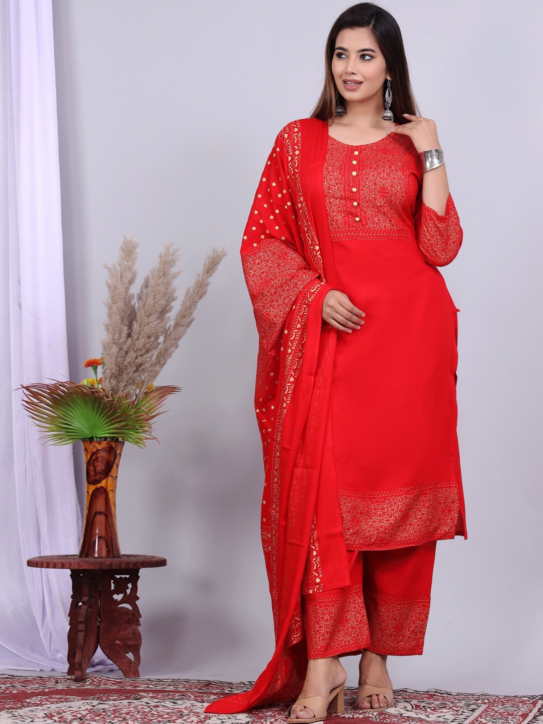 

SkyaSia Ethnic Motifs Printed Kurta with Palazzos & Dupatta, Red