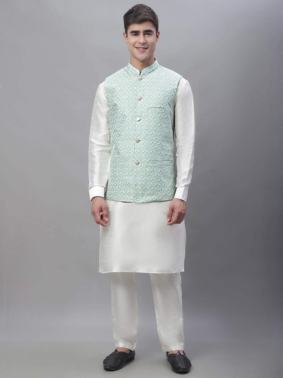 

Anouk Sea Green & White Band Collar Kurta With Pyjamas & Nehru Jacket