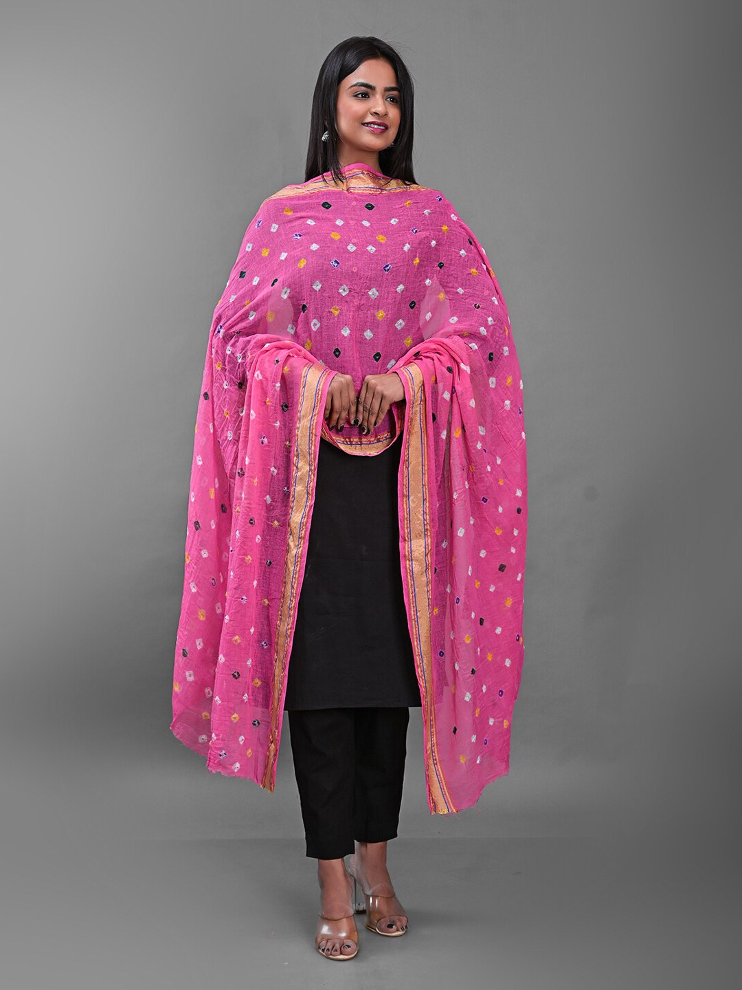 

Apratim Printed Bandhani Cotton Dupatta, Pink