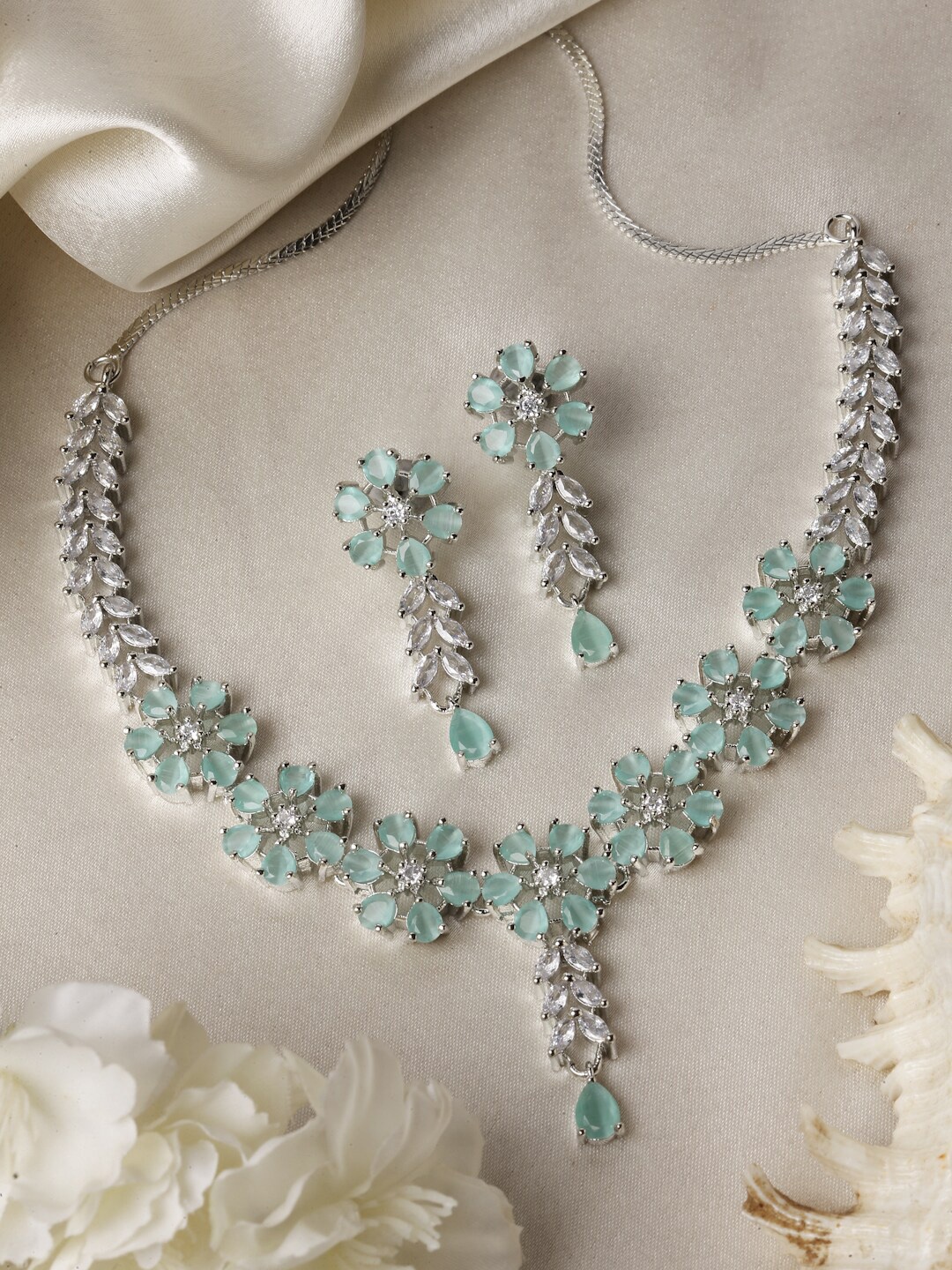 

ZENEME Rhodium-Plated AD-Studded Jewellery Set, Silver