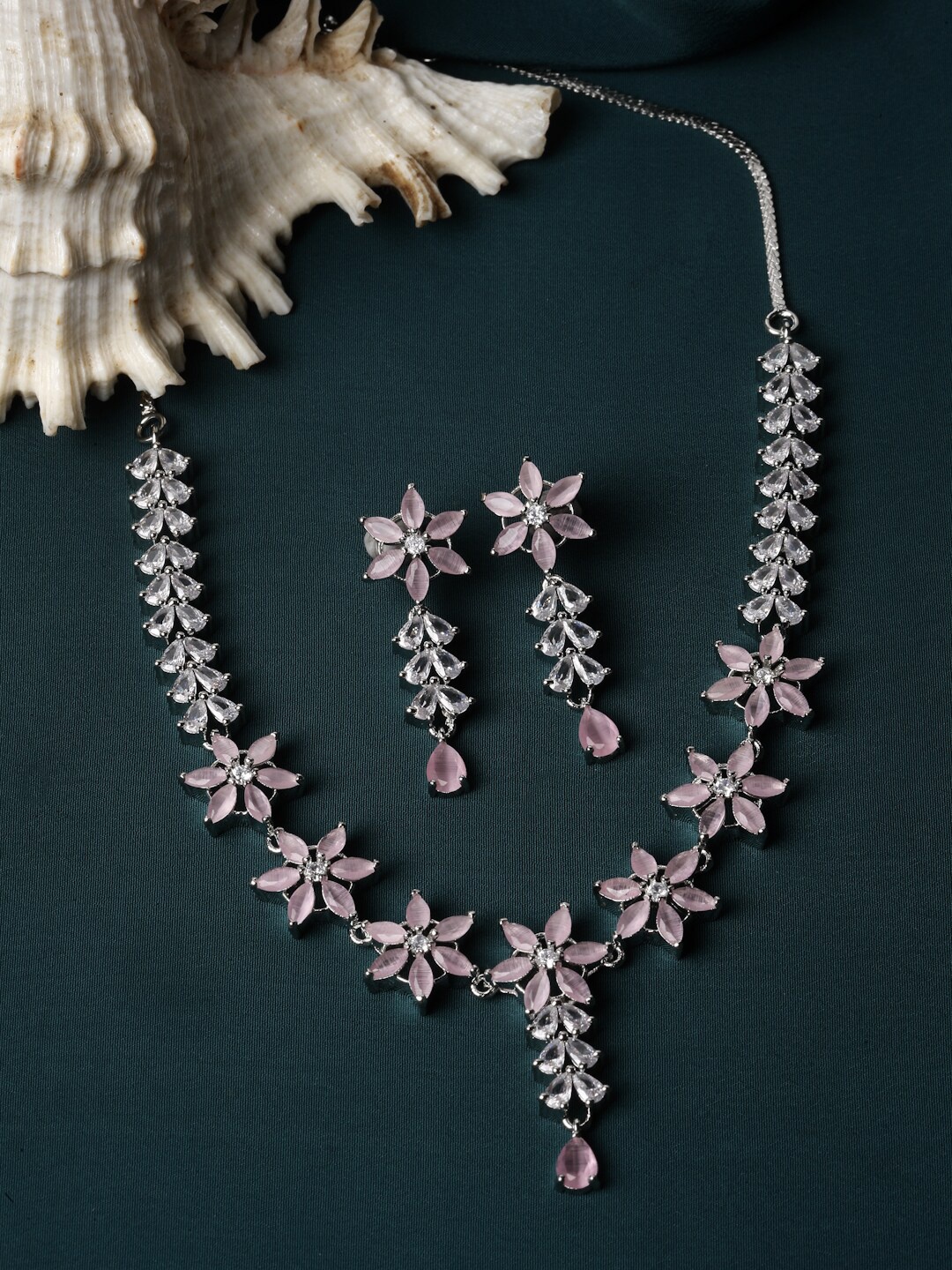 

ZENEME Rhodium-Plated AD-Studded Jewellery Set, Silver