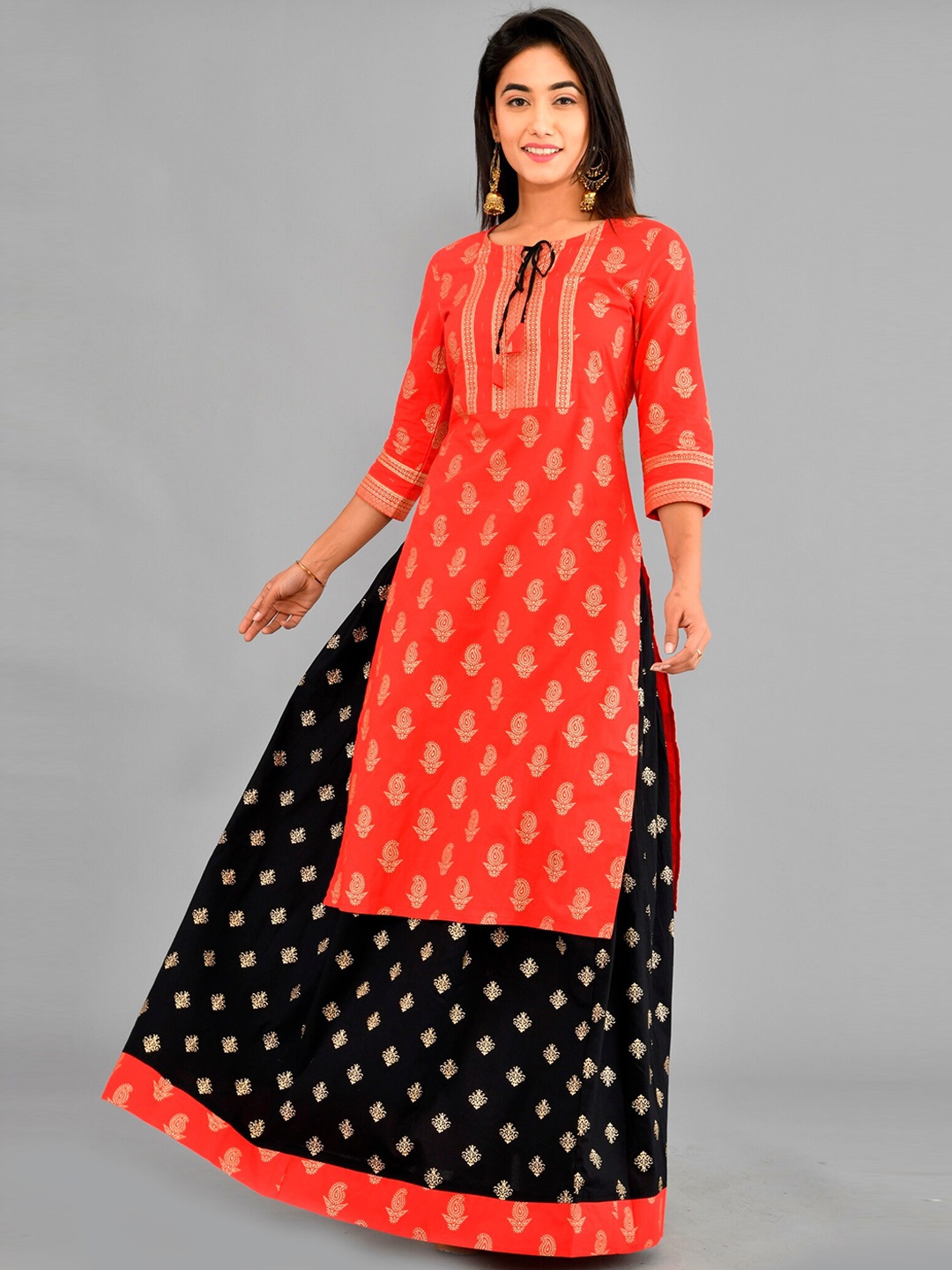 

SkyaSia Ethnic Motifs Printed Straight Kurta with Skirt, Red