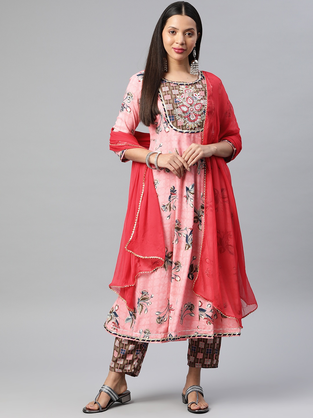 

Readiprint Women Floral Kurti with Palazzos & Dupatta, Pink