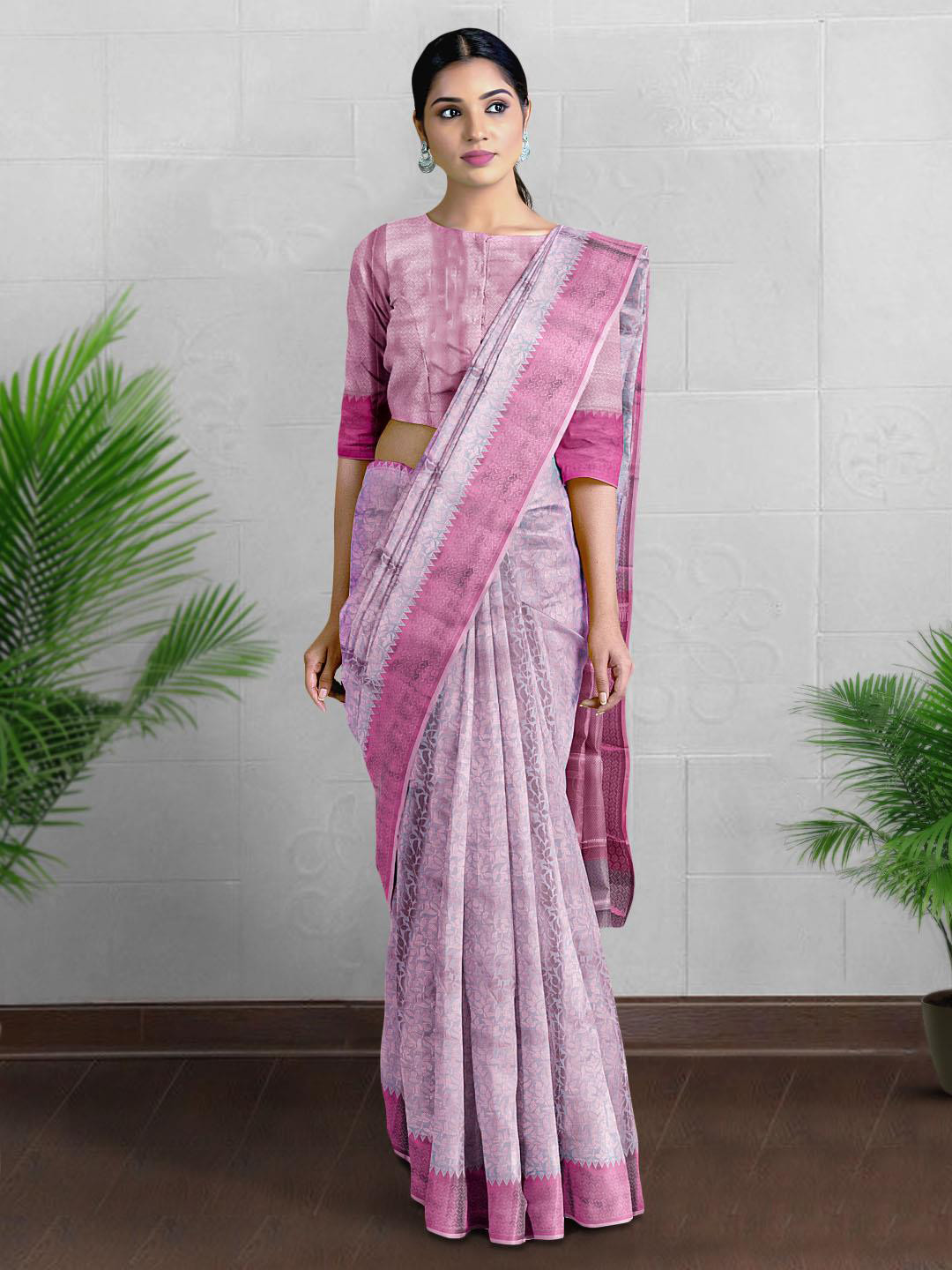 

Kalamandir Floral Silk Blend Zari Saree With Blouse Piece, Grey