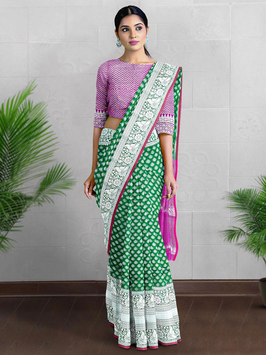 

Kalamandir Ethnic Woven Design Zari Saree, Green