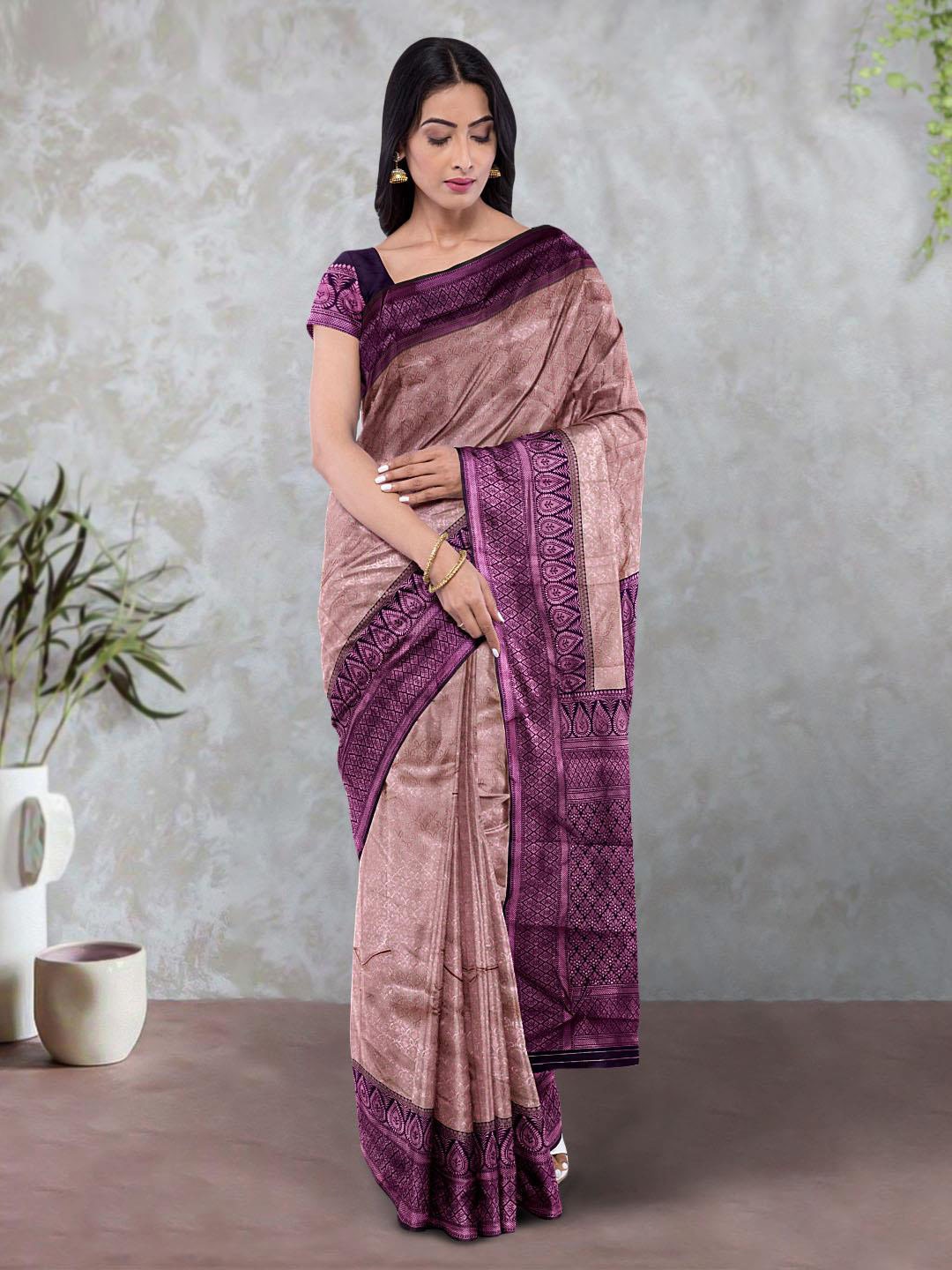 

Kalamandir Ethnic Motif Woven Design Saree, Beige