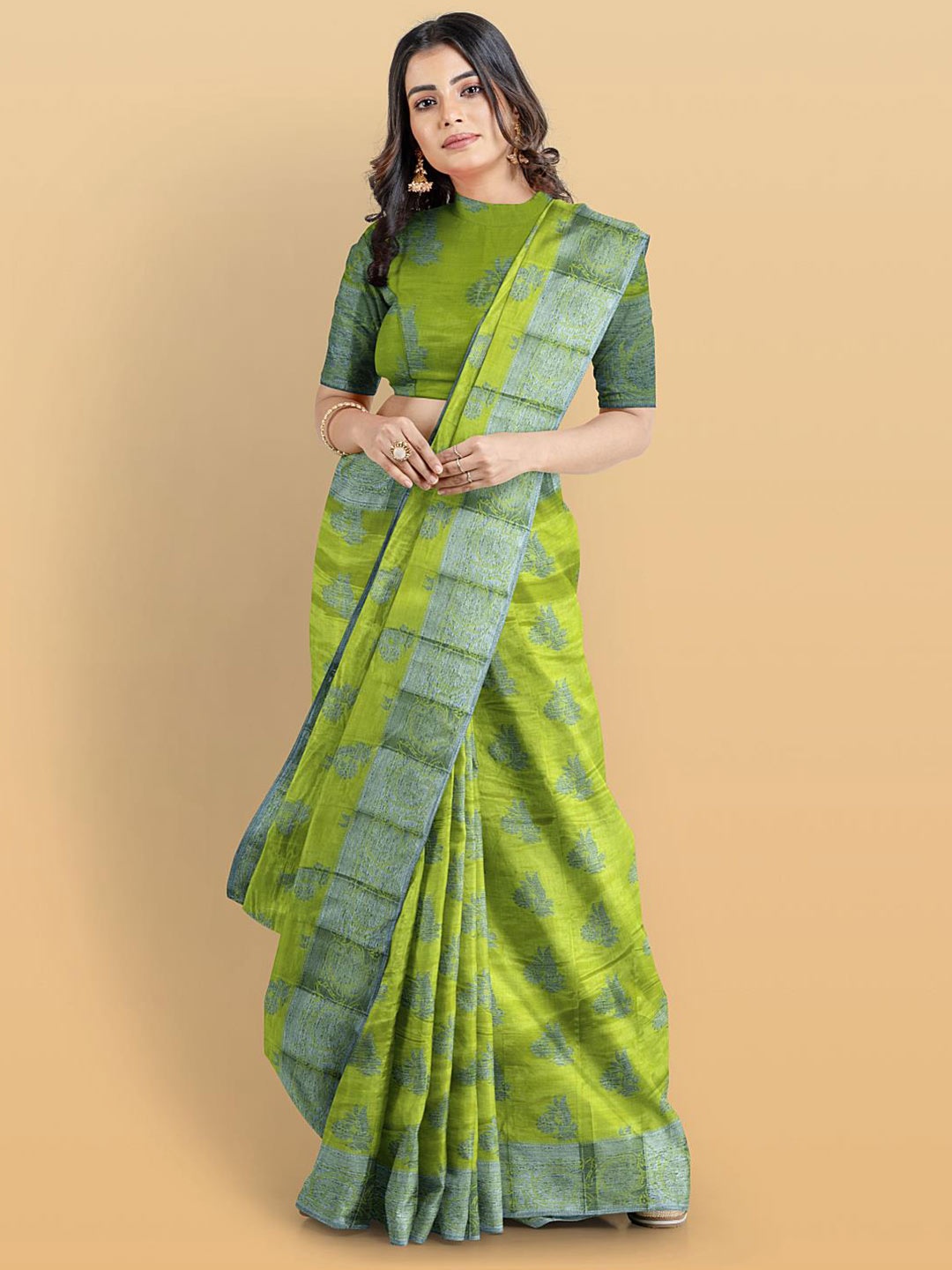 

Kalamandir Ethnic Motif Woven Design Zari Tissue Saree, Olive