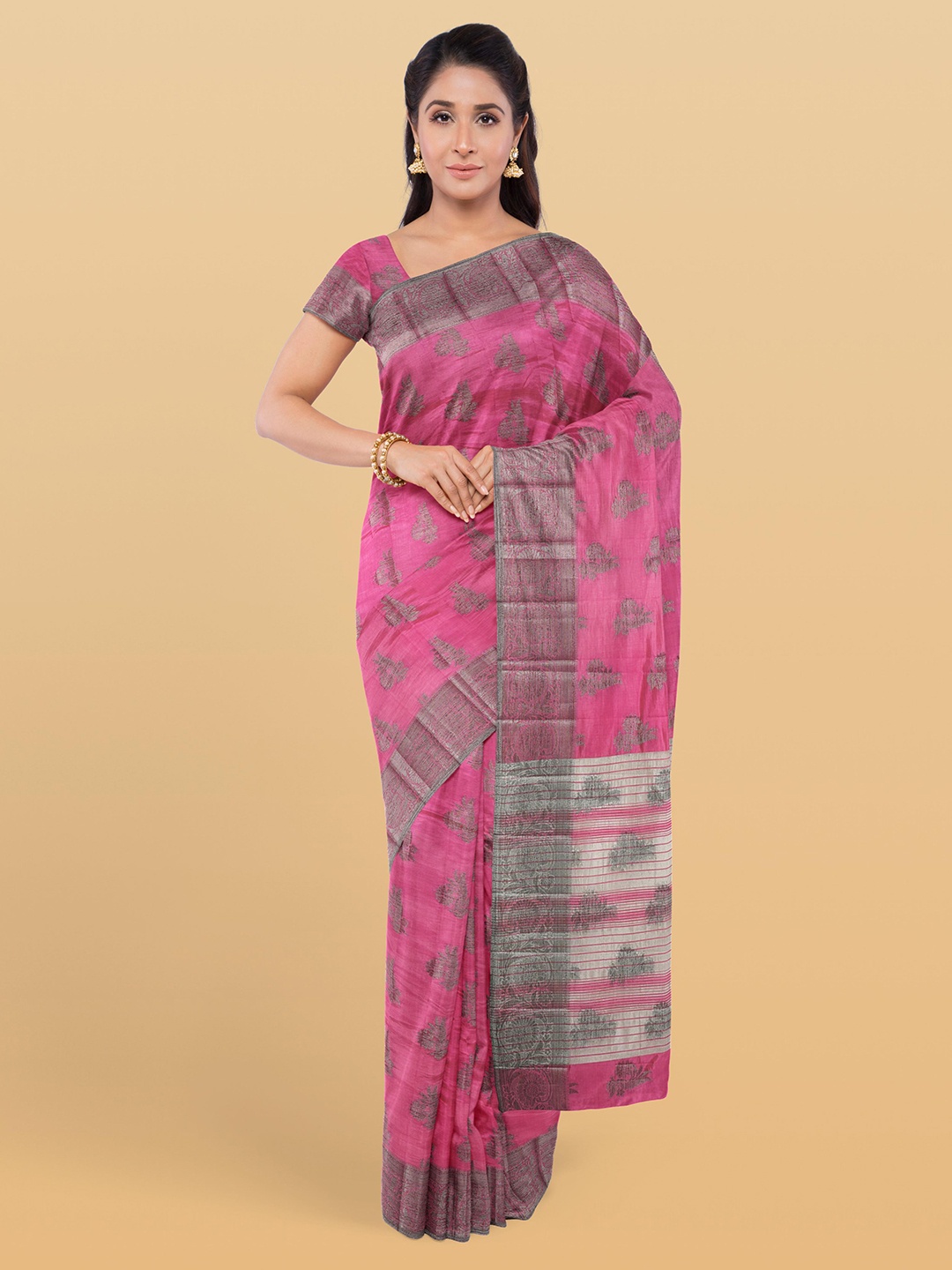 

Kalamandir Floral Woven Design Zari Tissue Saree, Pink