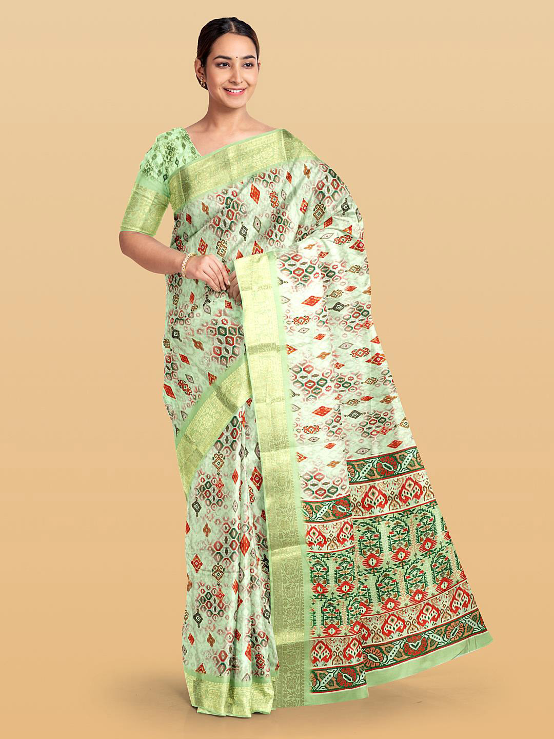 

Kalamandir Ethnic Motifs Printed Zari Saree, Green