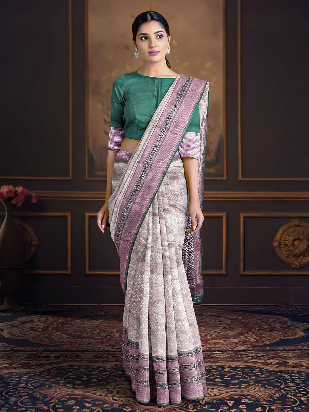 

Kalamandir Ethnic Woven Design Zari Saree, Grey