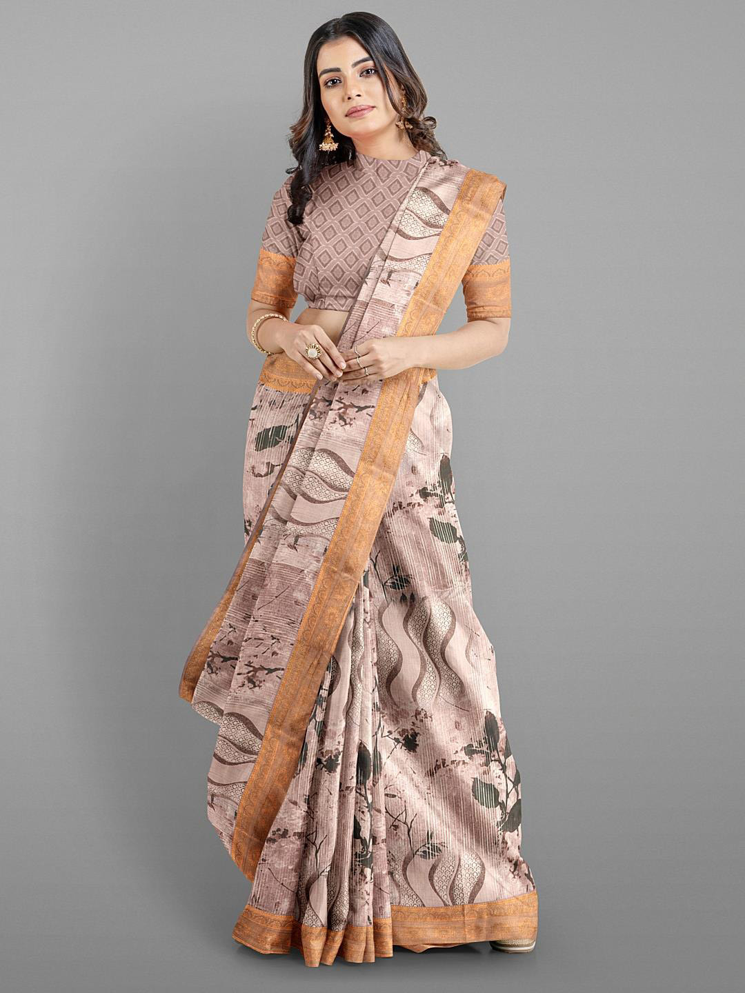 

Kalamandir Floral Printed Zari Silk Blend Saree, Brown