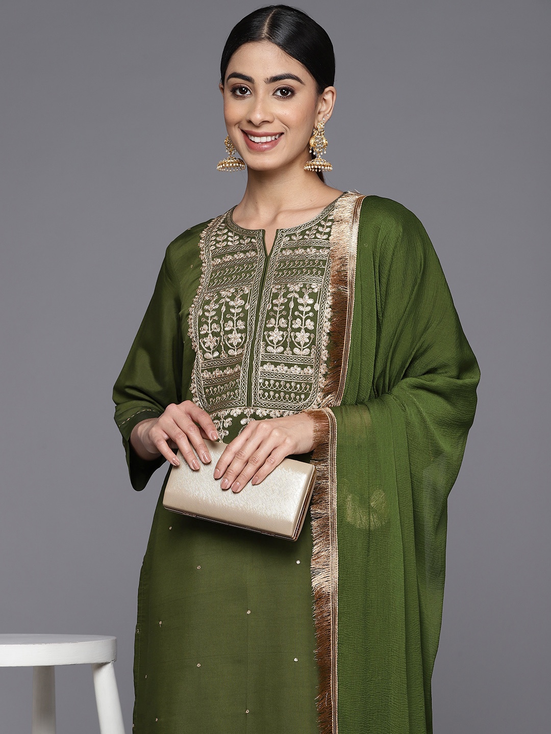 

Varanga Floral Embroidered Regular Kurta with Trousers & With Dupatta, Olive