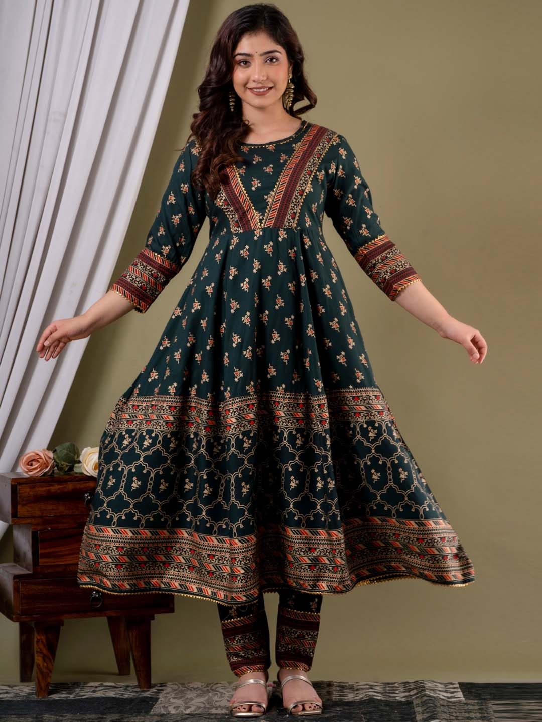 

KALINI Women Green Floral Printed Pleated Kurta with Harem Pants