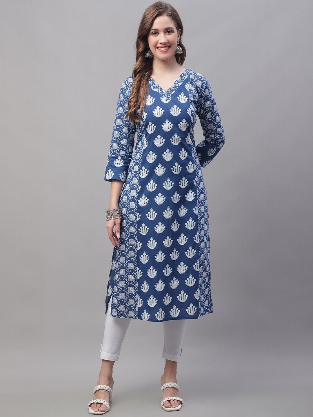 

KALINI Ethnic Motifs Printed V-Neck Cotton Kurta, Blue