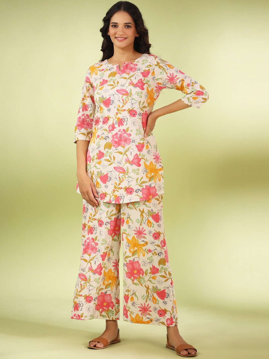 

JISORA Pink & Beige Floral Printed Pure Cotton Kurti & Trousers Set