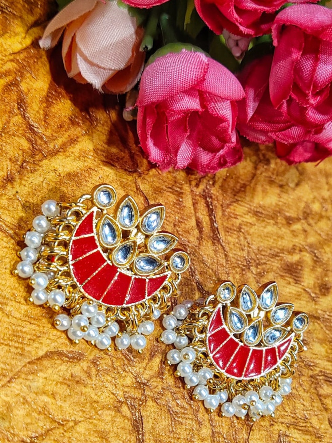 

FEMMIBELLA Gold-Plated Stone Studded Crescent Shaped Chandbalis