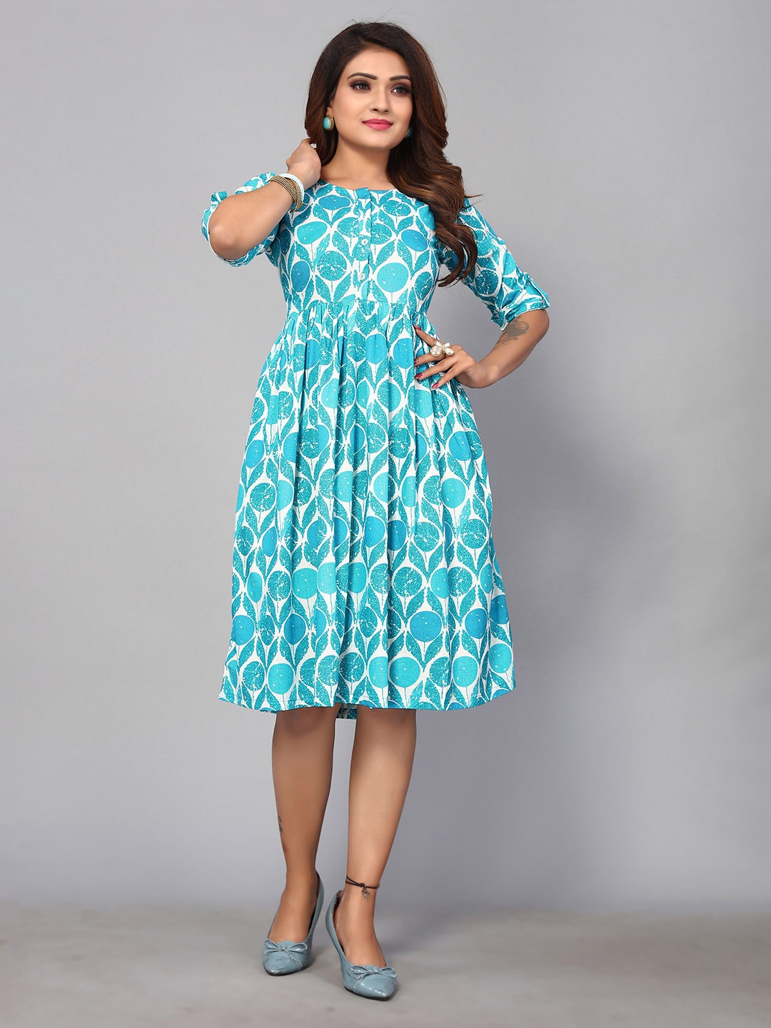 

Nimayaa Round Neck Floral Printed Cotton Fit And Flare Midi Dress, Blue