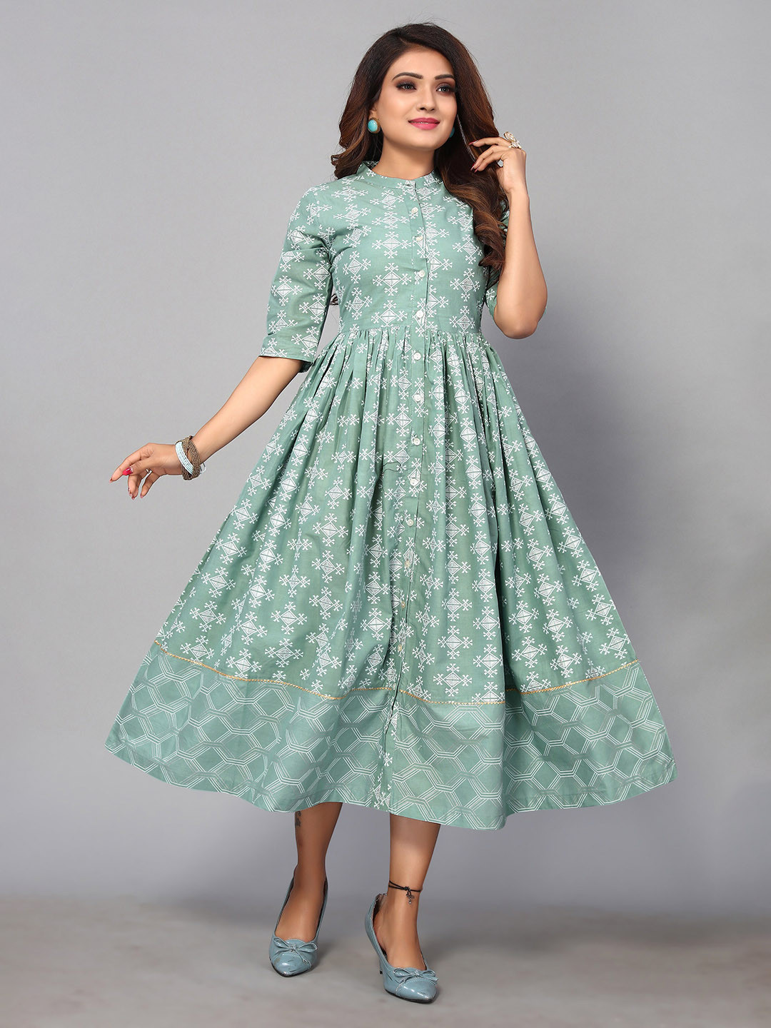 

Nimayaa Band Collar Ethnic Motifs Printed Pure Cotton Fit & Flare Dress, Green