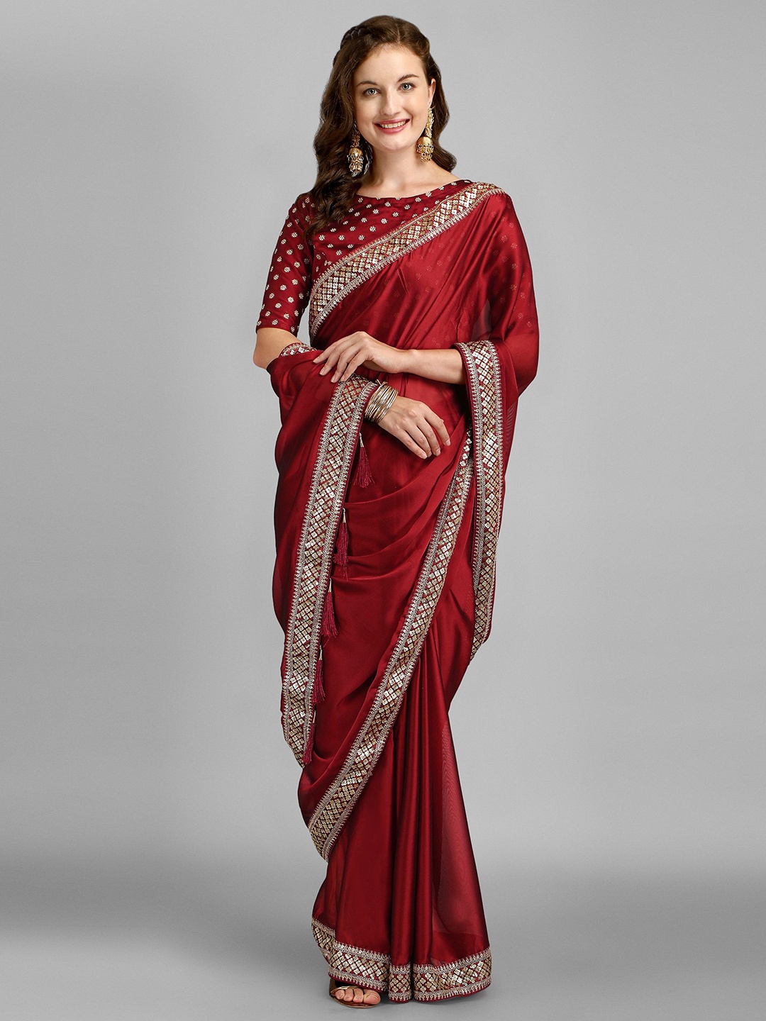 

Nimidiya Embellished Sequinned Pure Silk Saree, Maroon