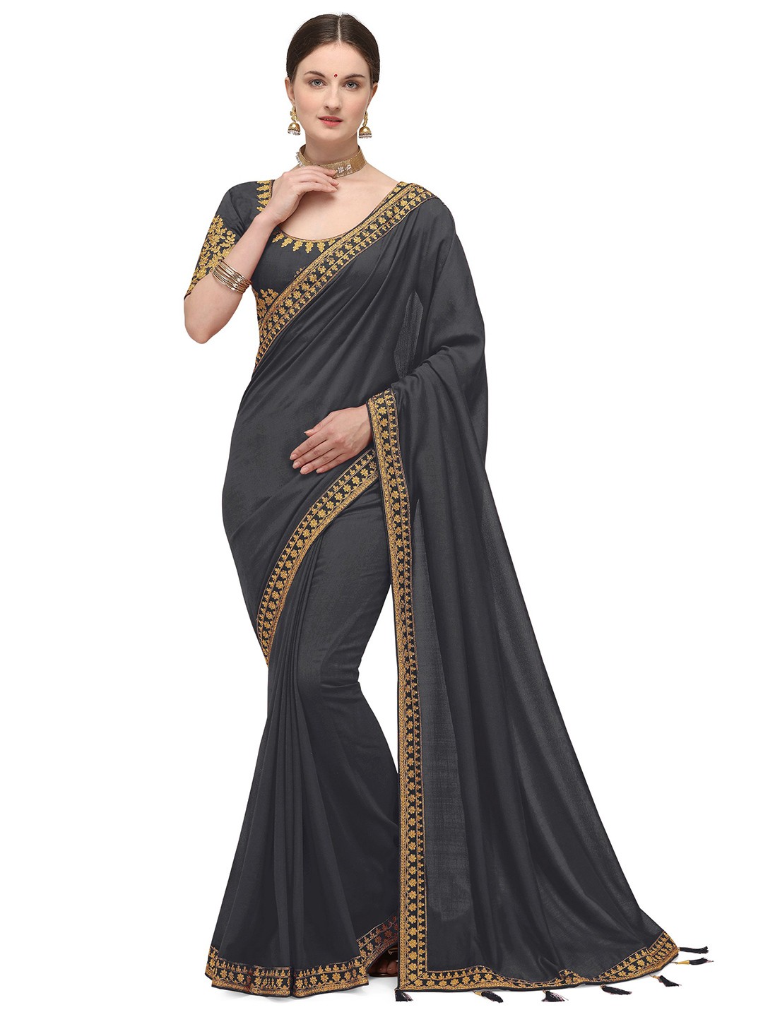 

Nimidiya Embroidered Sequinned Pure Silk Saree, Grey