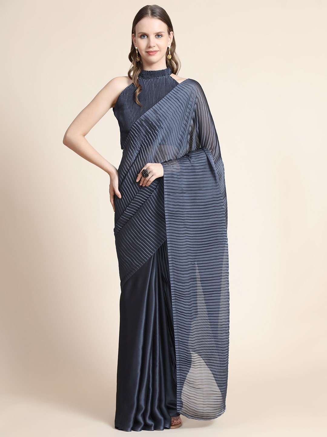 

Nimidiya Striped Pure Silk Saree With Blouse Piece, Grey