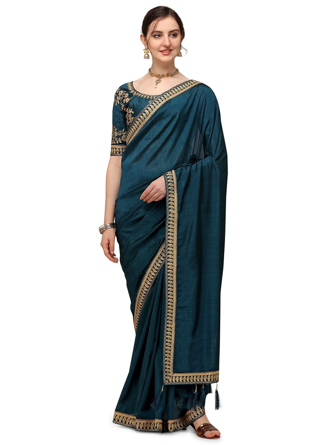 

Nimidiya Embellished Sequinned Pure Silk Saree, Blue