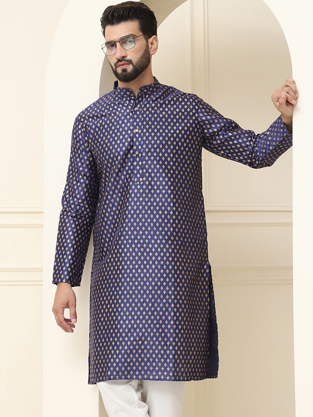 

SOJANYA Ethnic Motifs Printed Kurta, Navy blue