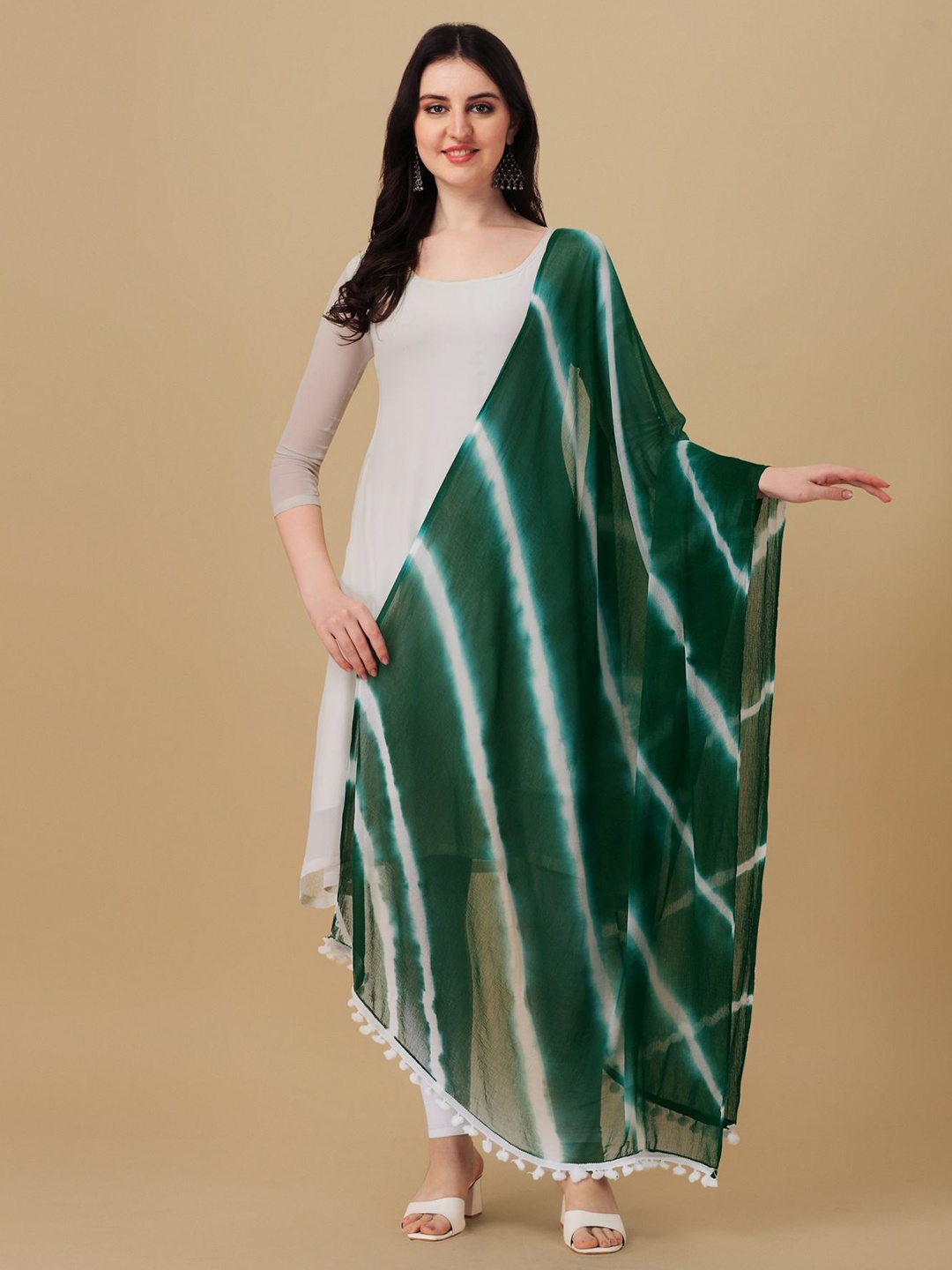 

Nimidiya Leheriya Dyed Dupatta, Green