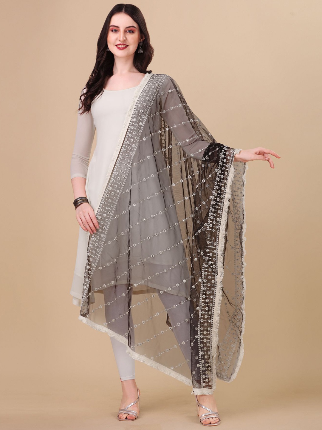 

Nimidiya Fringed Border Embroidered Net Dupatta, Black